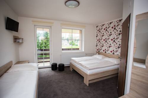 Imagen de la habitación del Hotel Bon. Foto 3