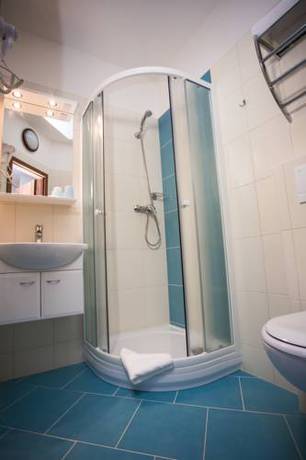 Imagen de la habitación del Hotel Bon. Foto 6