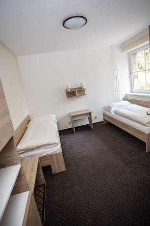 Imagen de la habitación del Hotel Bon. Foto 7