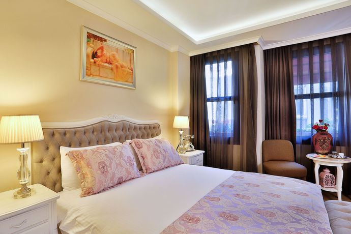 Imagen de la habitación del Hotel Bon Hagia Sophia. Foto 15