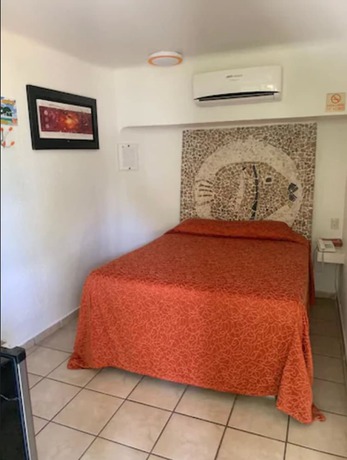 Imagen de la habitación del Hotel Bon Jesús. Foto 2