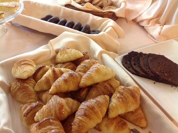 Imagen del bar/restaurante del Hotel Bon Retorn Restaurant. Foto 3