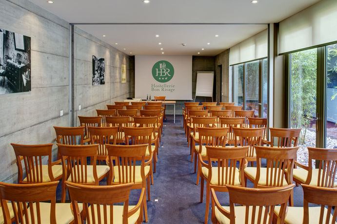 Imagen de la habitación del Hotel Bon Rivage. Foto 5