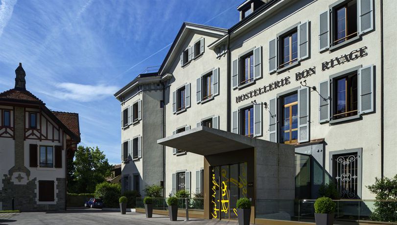 Imagen de los interiores del Hotel Bon Rivage. Foto 14