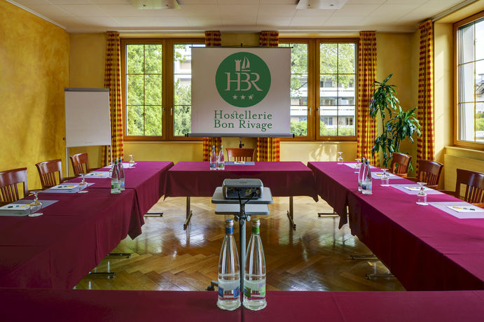 Imagen de la habitación del Hotel Bon Rivage. Foto 7