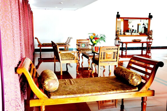 Imagen de los interiores del Hotel Bon Sejour. Foto 32