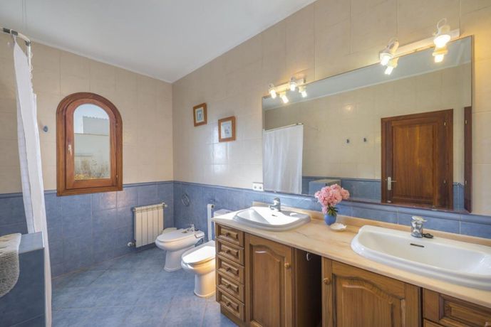 Imagen de la habitación del Hotel Bon Sol Naixent. Foto 8
