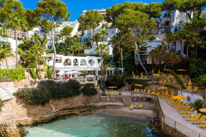 Imagen de los exteriores del Hotel Bon Sol Resort and Spa. Foto 20