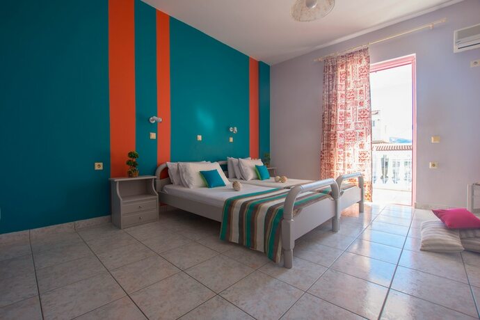 Imagen de la habitación del Hotel Bona Vista Studios. Foto 13