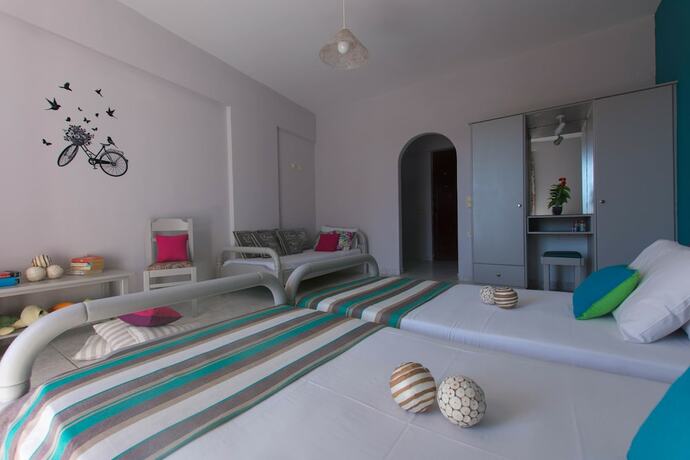 Imagen de la habitación del Hotel Bona Vista Studios. Foto 14