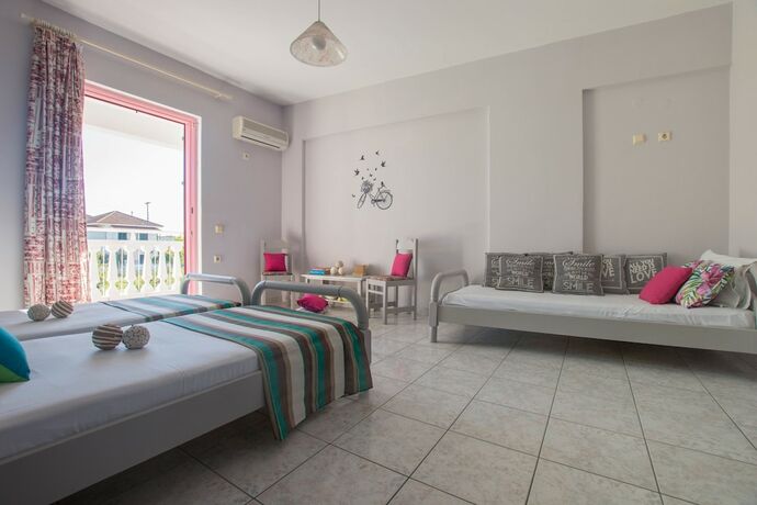 Imagen de la habitación del Hotel Bona Vista Studios. Foto 18