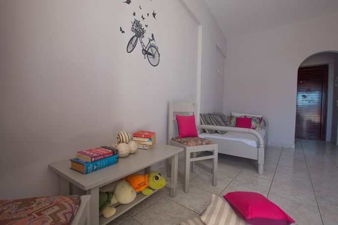 Imagen de la habitación del Hotel Bona Vista Studios. Foto 19