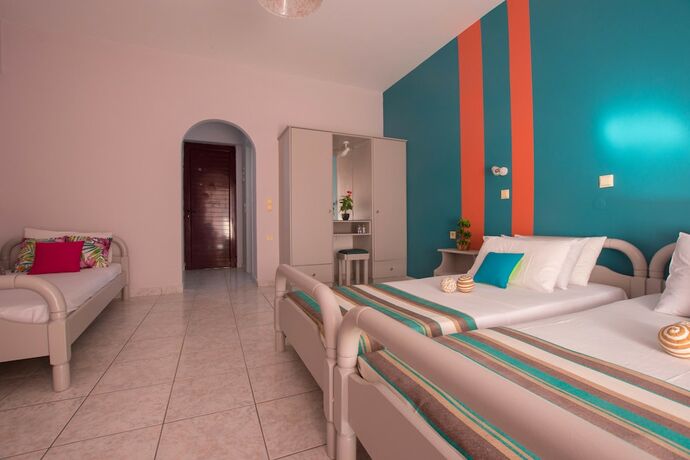 Imagen de la habitación del Hotel Bona Vista Studios. Foto 20