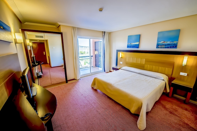 Imagen de la habitación del Hotel Bonalba Alicante. Foto 4