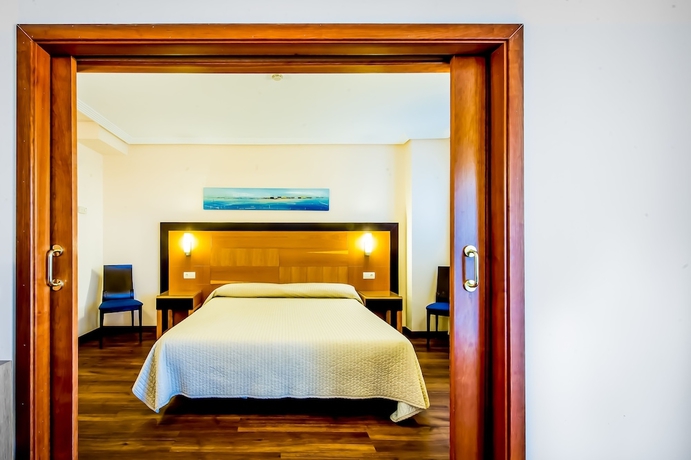 Imagen de la habitación del Hotel Bonalba Alicante. Foto 9