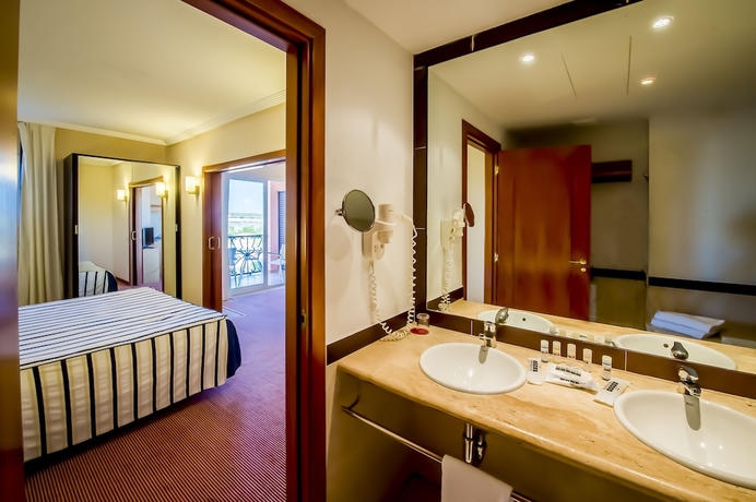 Imagen de la habitación del Hotel Bonalba Alicante. Foto 11