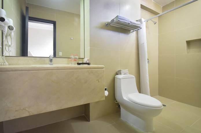 Imagen de la habitación del Hotel Bonampak. Foto 5