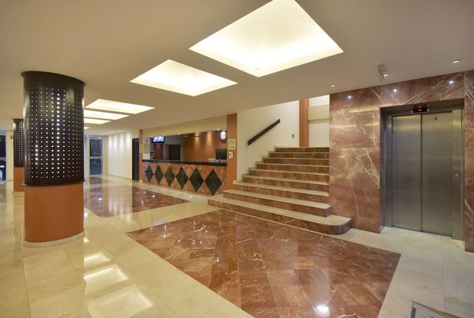 Imagen de los interiores del Hotel Bonampak. Foto 12