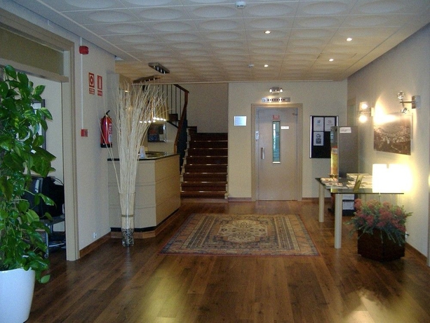 Imagen de los interiores del Hotel Bonanova Park. Foto 10