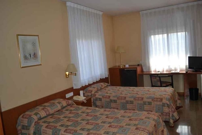 Imagen de la habitación del Hotel Bonanova Park. Foto 7