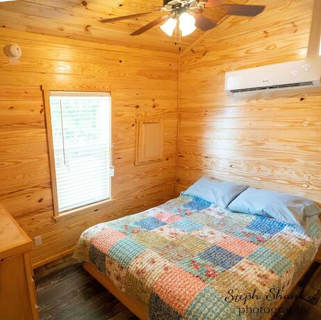 Imagen de la habitación del Hotel Bonanza Camping Resort. Foto 20
