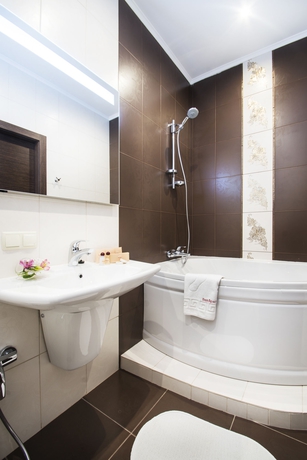 Imagen de la habitación del Hotel Bonapart. Foto 11