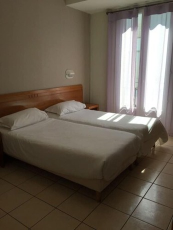 Imagen de la habitación del Hotel Bonaparte, Bastia. Foto 12