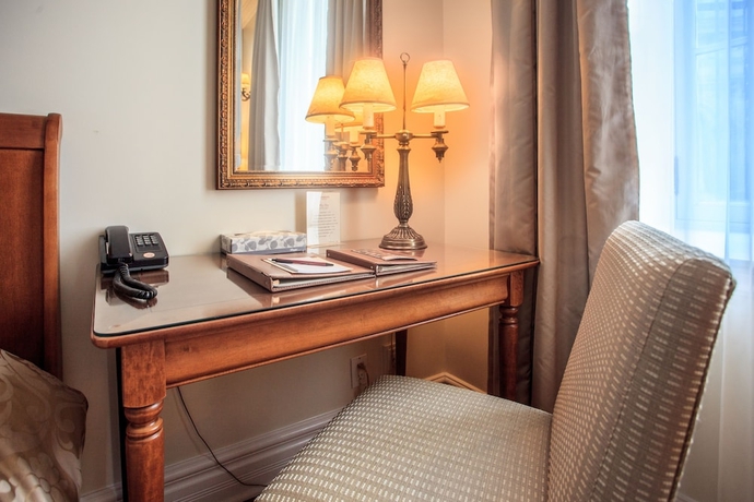 Imagen de la habitación del Hotel Bonaparte, Montreal. Foto 5