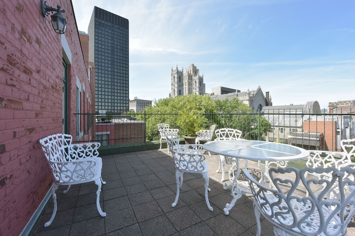 Imagen de la habitación del Hotel Bonaparte, Montreal. Foto 15