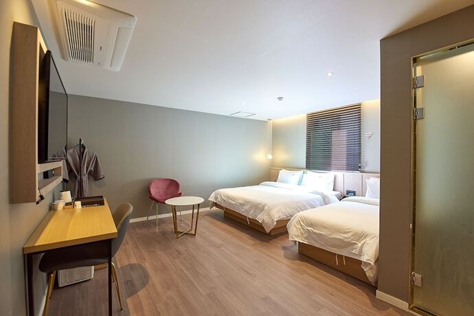 Imagen general del Hotel Bonathree. Foto 5