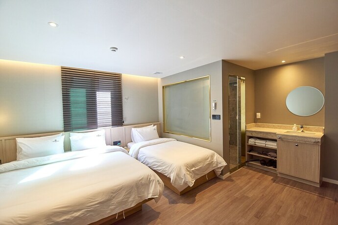 Imagen de la habitación del Hotel Bonathree. Foto 20