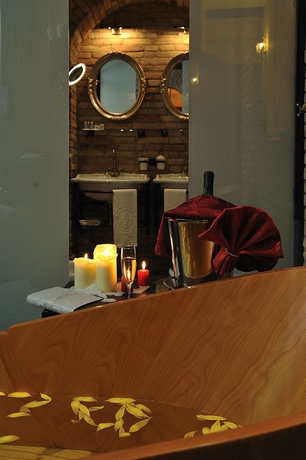 Imagen de la habitación del Hotel Bonconte. Foto 7