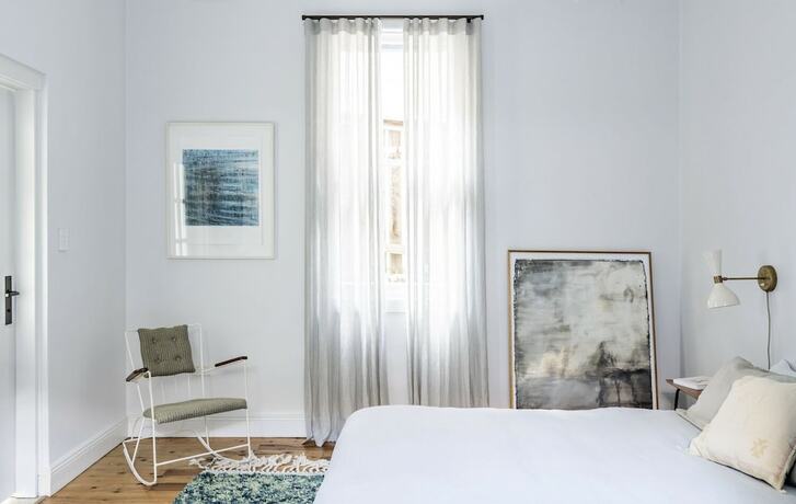 Imagen de la habitación del Hotel Bondi Beach House. Foto 24