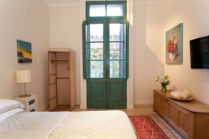 Imagen de la habitación del Hotel Bondi Beach House. Foto 40