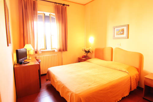 Imagen de la habitación del Hotel Boni Cerri. Foto 10