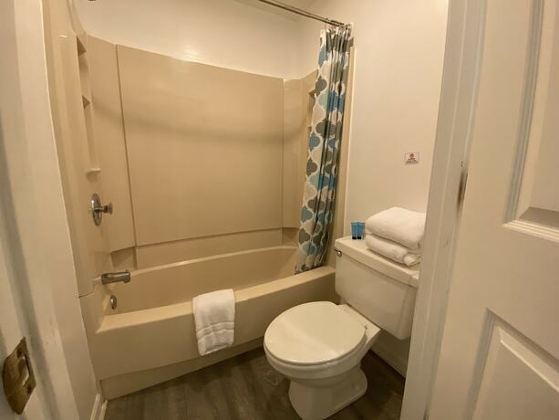 Imagen general del Hotel Bonita Beach Inn and Suites. Foto 9