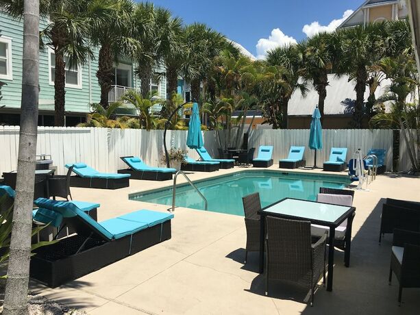 Imagen general del Hotel Bonita Beach Inn and Suites. Foto 11