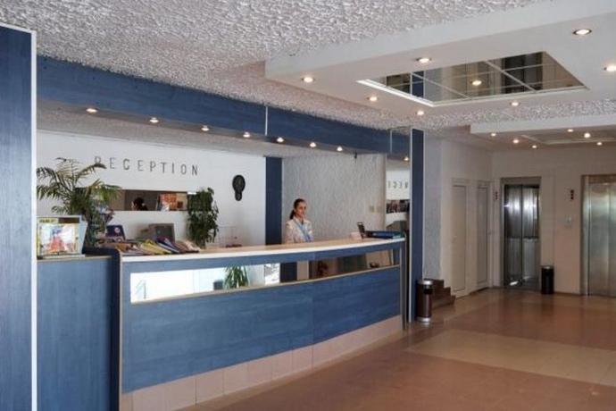 Imagen general del Hotel Bonita Beach hotel. Foto 6