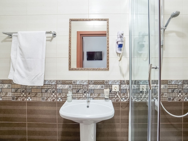 Imagen de la habitación del Hotel Bonjour At Kazakova. Foto 8