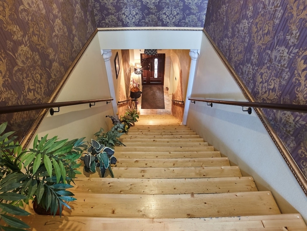 Imagen de los interiores del Hotel Bonjour At Kazakova. Foto 19