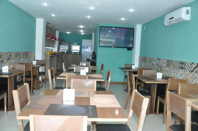Imagen del bar/restaurante del Hotel Bonjour, Maca&eacute;. Foto 5
