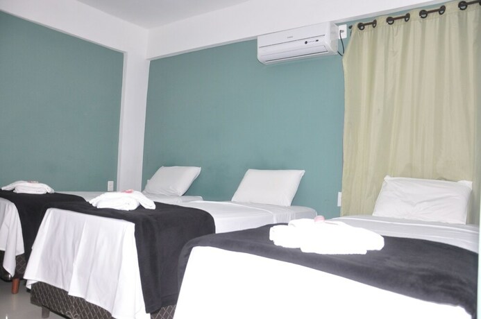 Imagen de la habitación del Hotel Bonjour, Maca&eacute;. Foto 10