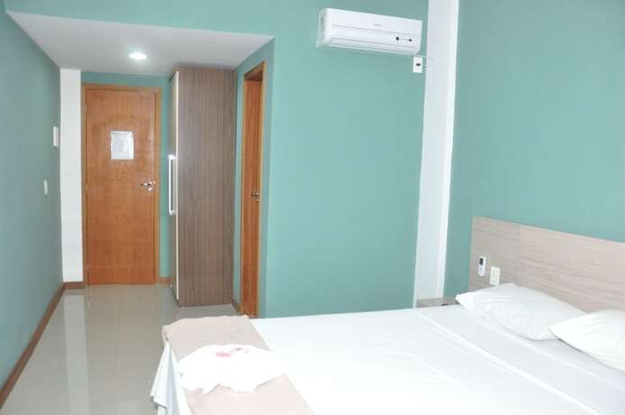 Imagen de la habitación del Hotel Bonjour, Maca&eacute;. Foto 12