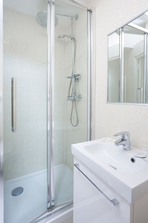 Imagen de la habitación del Hotel Bonne Nouvelle Paris. Foto 4