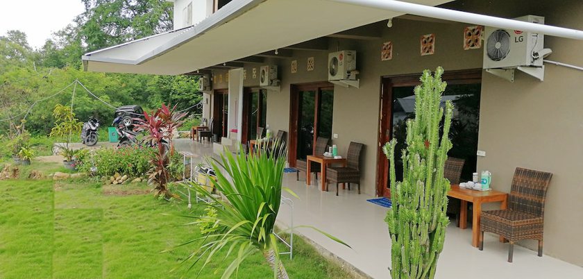 Imagen de los exteriores del Hotel Bonne Nuit, Labuan Bajo. Foto 14