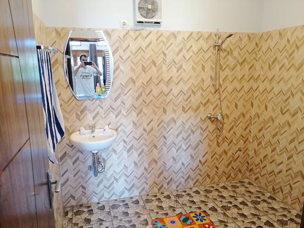 Imagen de la habitación del Hotel Bonne Nuit, Labuan Bajo. Foto 9