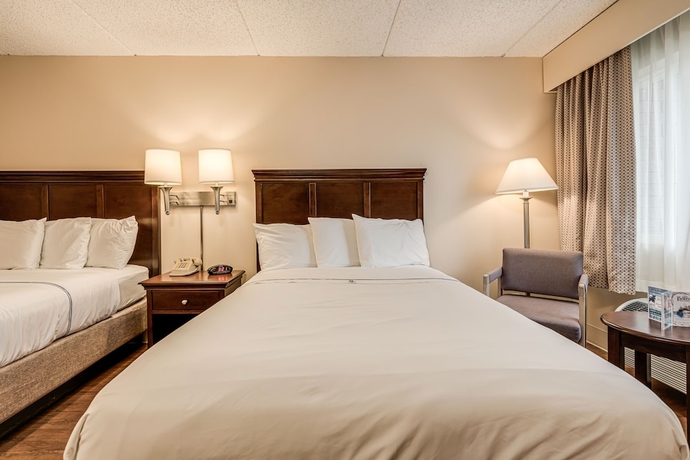 Imagen de la habitación del Hotel Bonnie Castle Resort & Marina. Foto 9