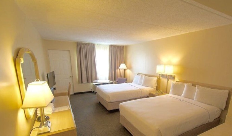 Imagen de la habitación del Hotel Bonnie Castle Resort & Marina. Foto 10