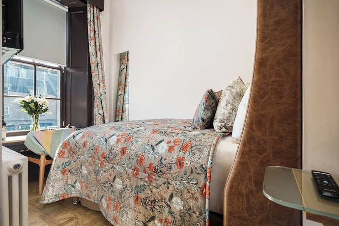 Imagen de la habitación del Hotel Bonnie - Smart Boutique Apart- Haymarket Edinburgh. Foto 3