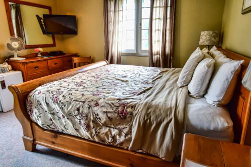 Imagen de la habitación del Hotel Bonnie View Inn. Foto 11